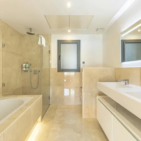 Les Rivages Apartament *