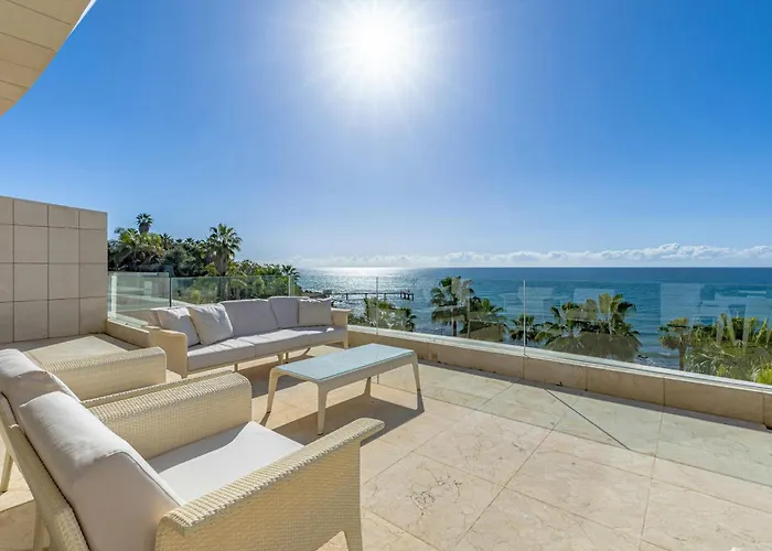 Les Rivages Apartment *